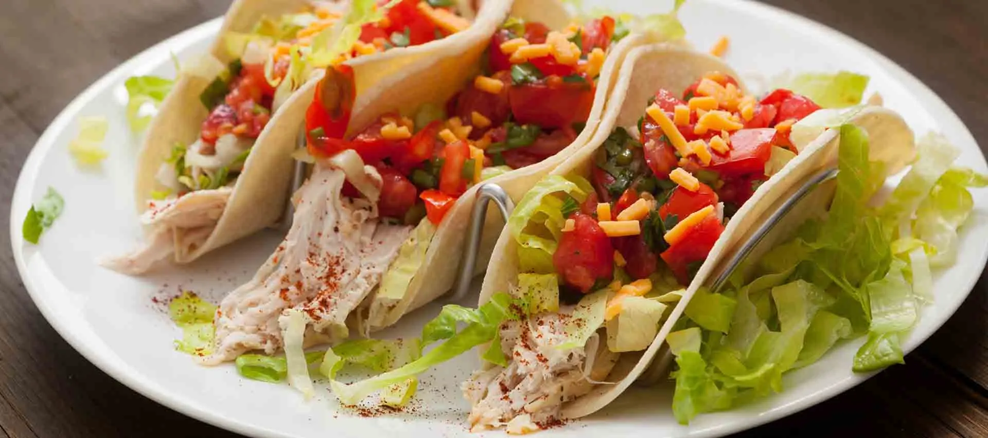 Tacos de pollo con vegetales y Parfait (Fibra y Componentes Bioactivos)